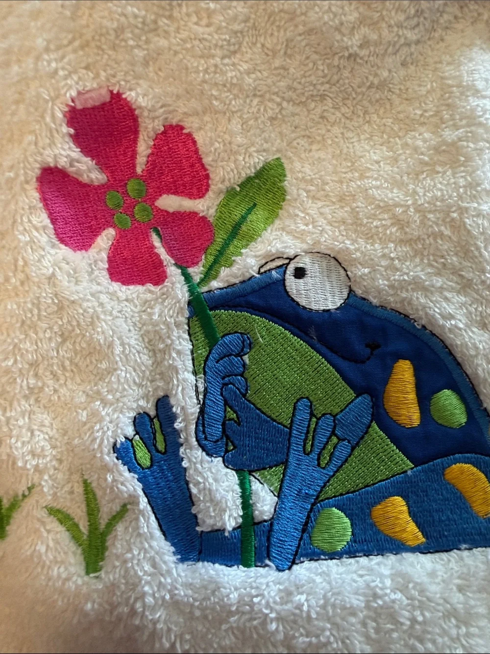 Y2K 2005 VINTAGE RARE TROPICAL FROGS BATH- Curtain, Rings and Frog Tumbler Set!
